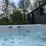 Large Luxury Shepherds Hut With Hot Tub Nr Bath 샬레 *