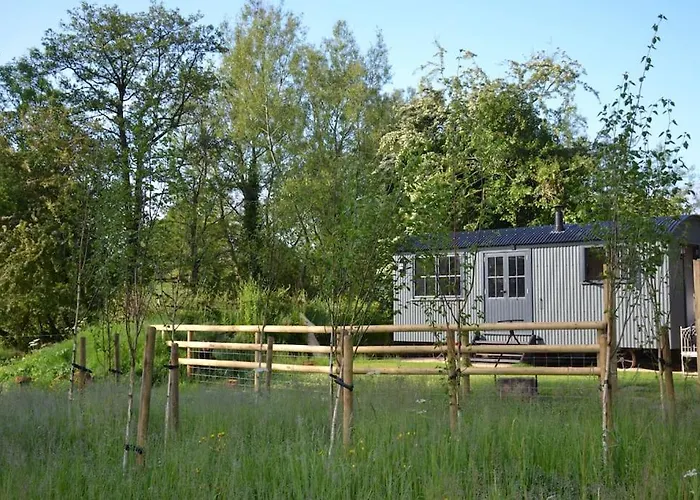 Large Luxury Shepherds Hut With Hot Tub Nr Bath 木屋 布里斯托