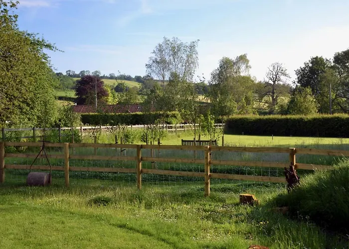 Large Luxury Shepherds Hut With Hot Tub Nr Bath 布里斯托